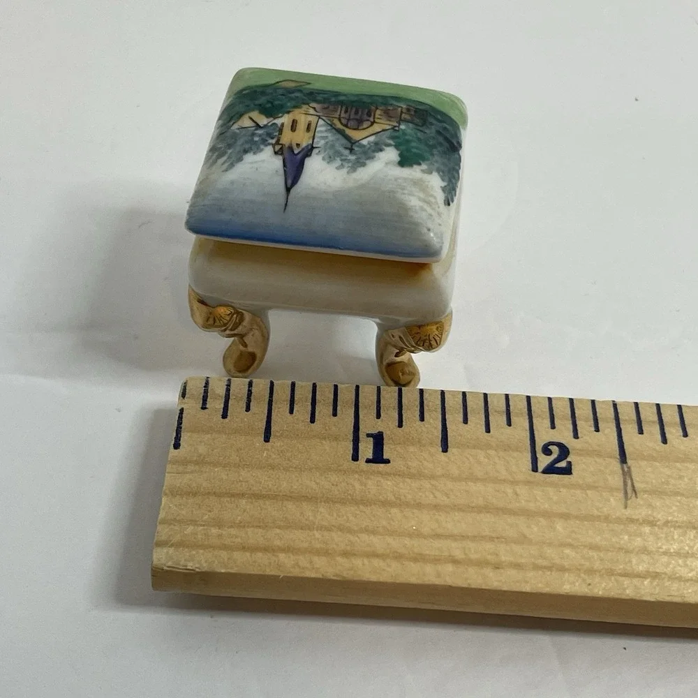 TRINKET BOX HAND PAINTED CHURCH LANDSCAPE FOOTED PORCELAIN JEWELRY RING ANTIQUE